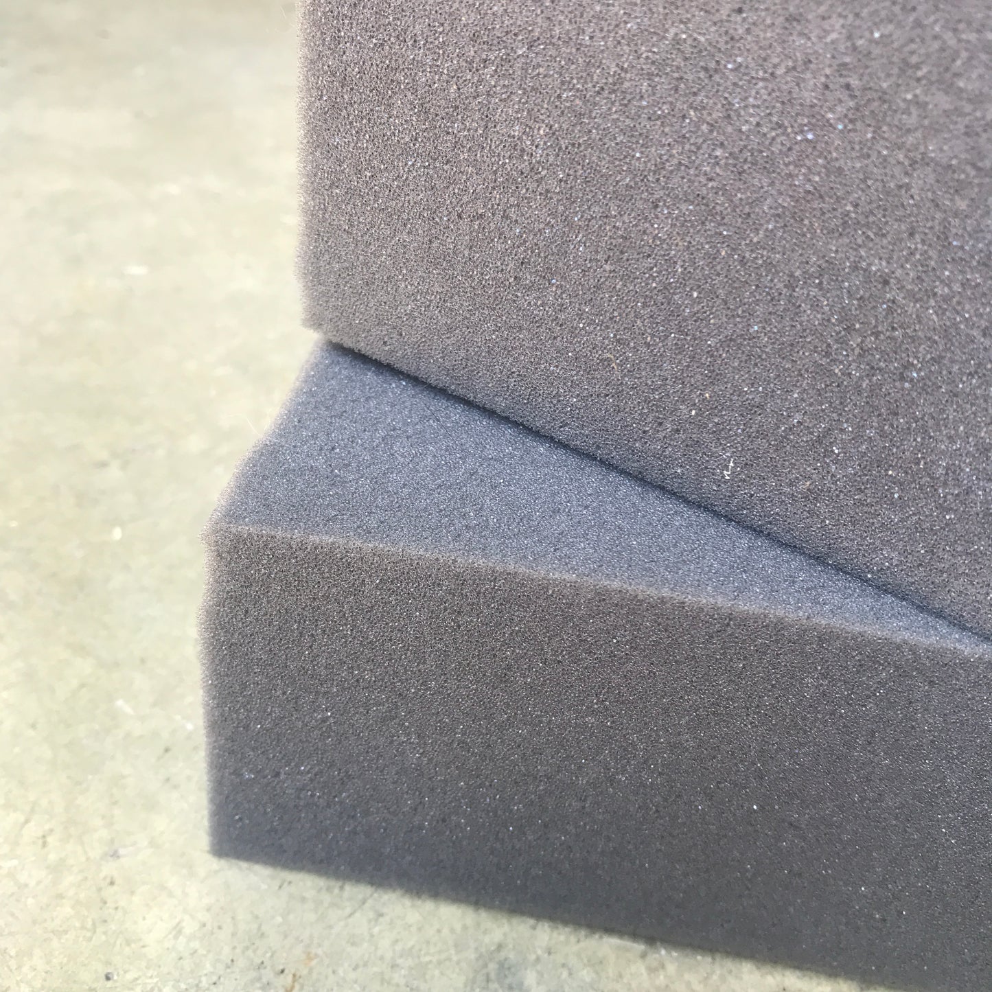 Base de espuma para feltragem com agulha