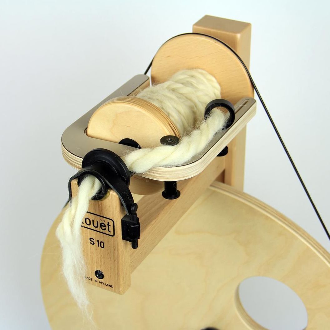 Flyer Louet Irt Art Yarn