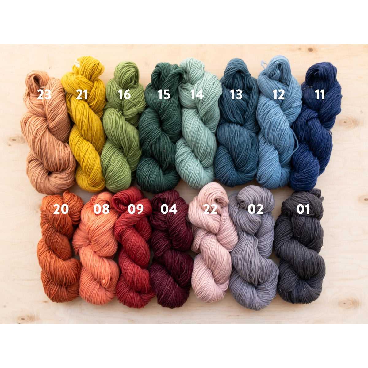 Fio Bordaleiro Simples - 100% Lã, mostruario de variedades de cor numeradas