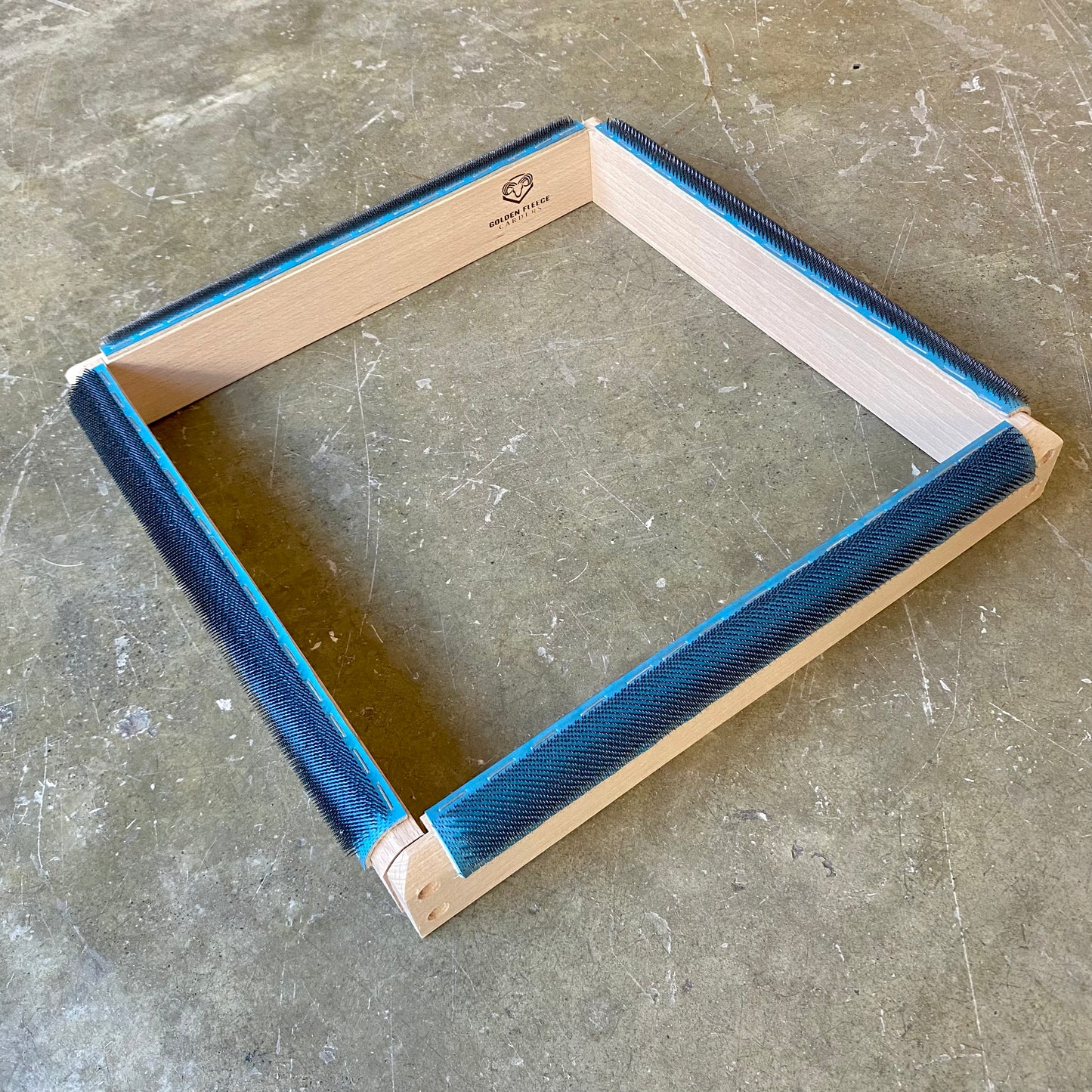 Moldura para Punch Needle (Fada do Lar)