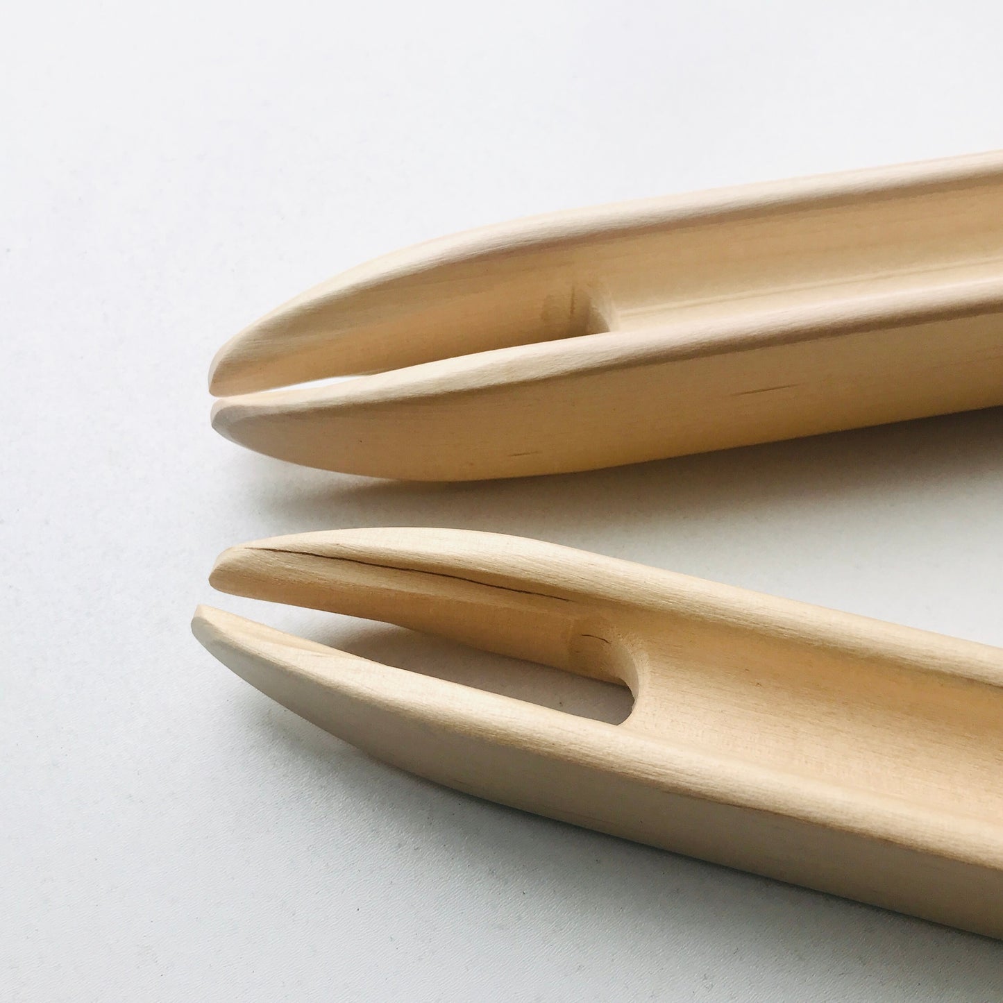 Lançadeira "ski" duplo para fios grossos