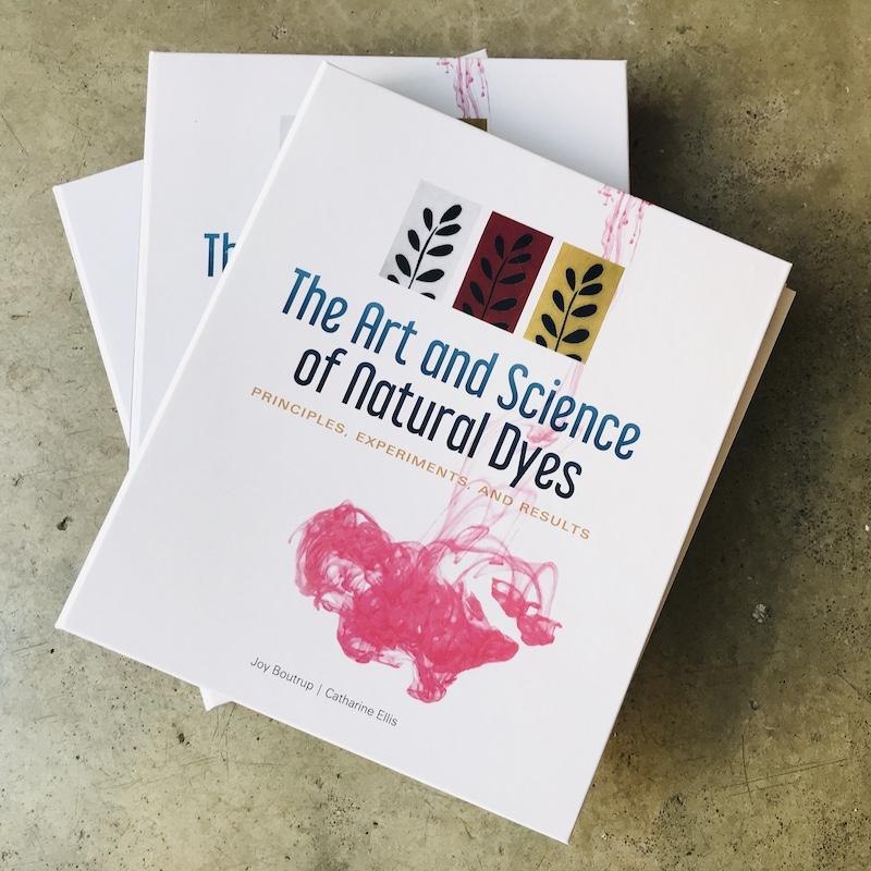 Livros sobre tinturaria