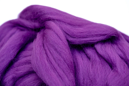 Portuguese merino wool top - Violet (16)