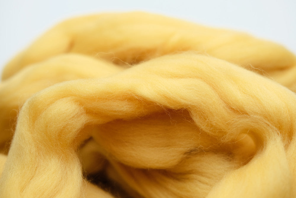 Portuguese merino wool top - Yellow (07)