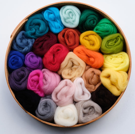 Portuguese merino wool top - 29 colors